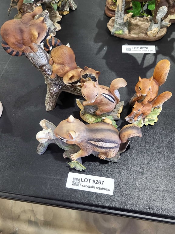 Porcelain squirrels