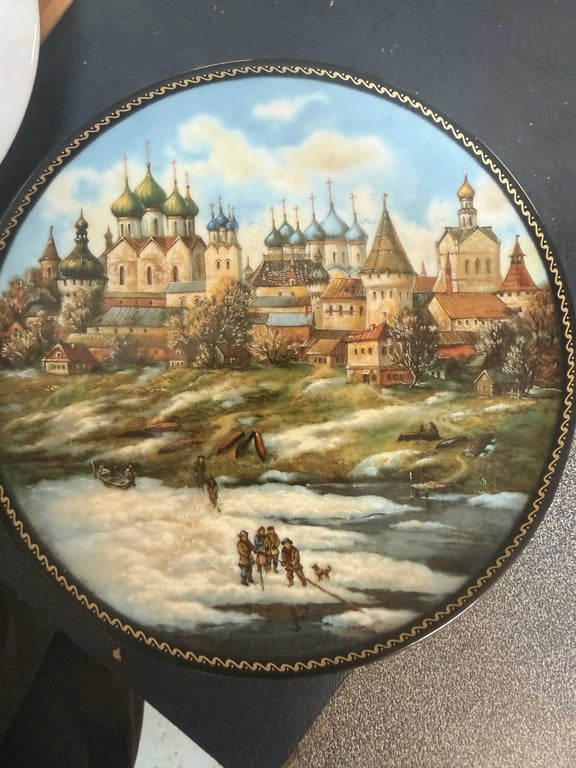 4 TRINITY MOASTERY, ZAGORSK COLLECTOR PLATES FROM JEWELS OF THE GOLDEN RING COLLECTION - Image 6