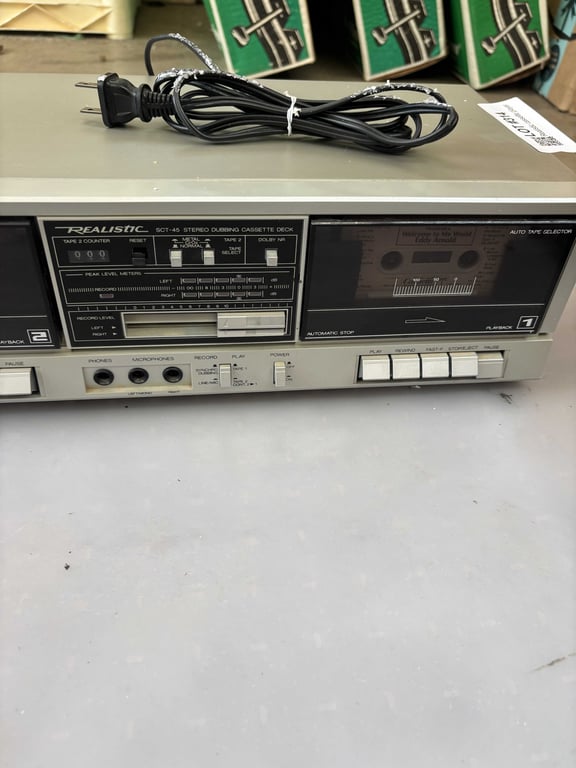 Realistic cassette player - Image 3