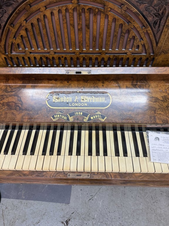 SANDON & STEEDMAN LONDON UPRIGHT PIANO W/BURL WALNUT VENEER - Image 2