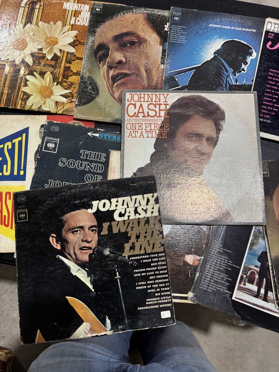 21 Johnny Cash Albums - Image 3