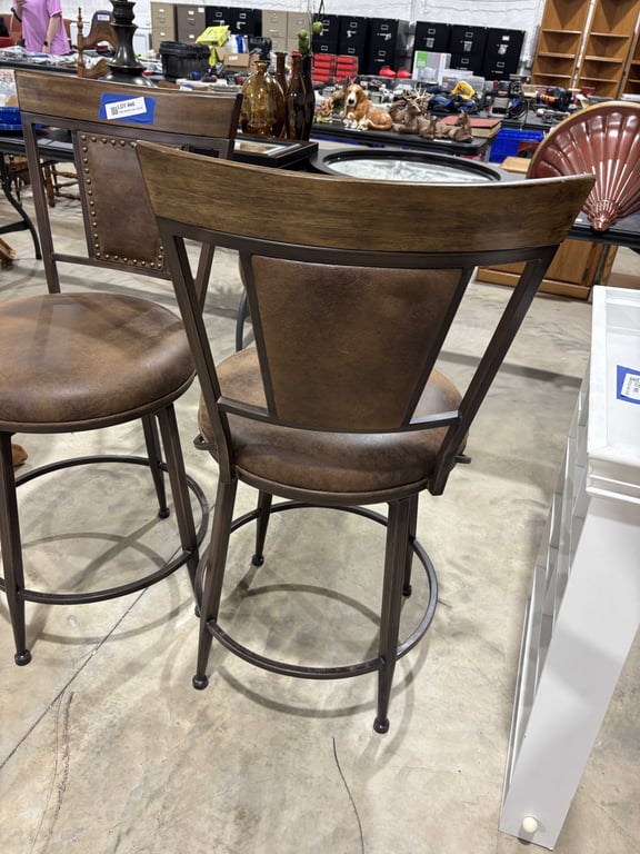 Two swivel bar chars - Image 3