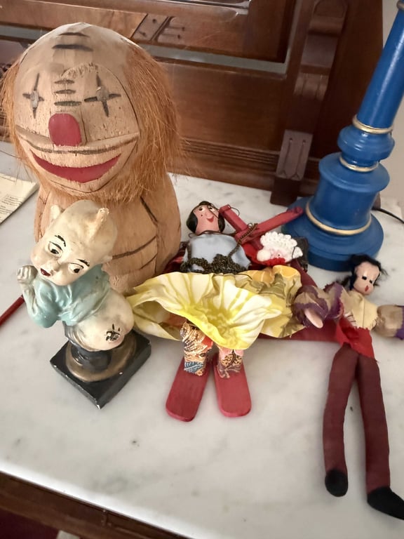 VTG FOLK ART & NOVELTY ITEMS