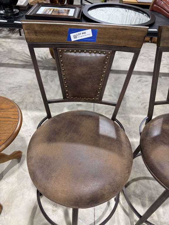 Two swivel bar chars - Image 2