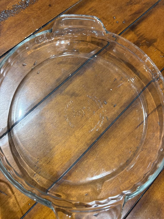 Anchor Pie Plate and Pyrex Baking Dish - Image 2