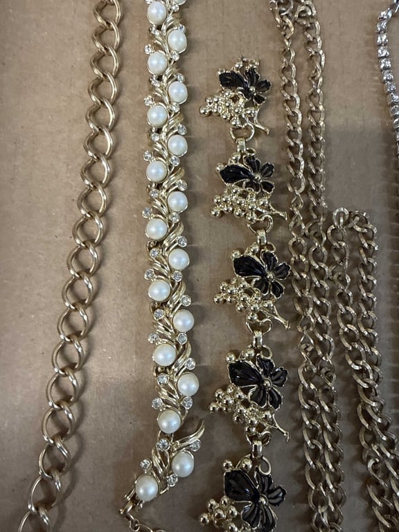 Costume Jewelry Assortment - Image 2