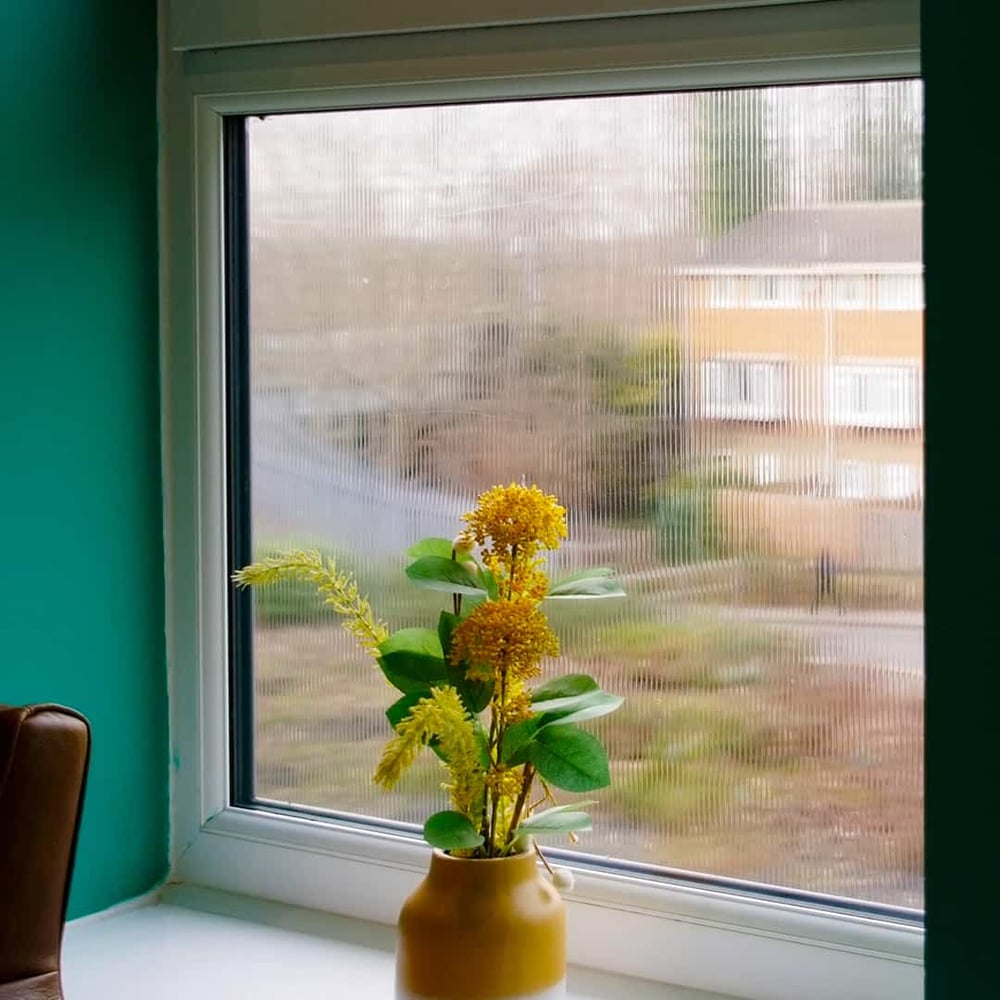 SAMPLE: Fluted Glass Window Film