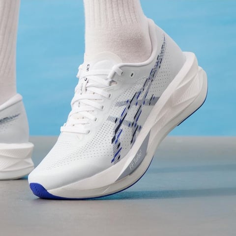 아식스 ASICS SONICBLAST 쿠셔닝, 통기성, 가