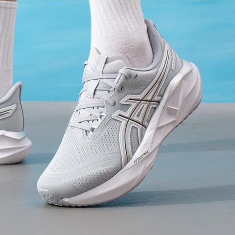 Asics/亚瑟士 아식스 노바블라스트 5 그레