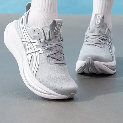 아식스 GEL-NIMBUS 28 ATC 러닝화