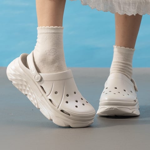 스케쳐스 여성 샌들 MAX CUSHIONING FOAMIES