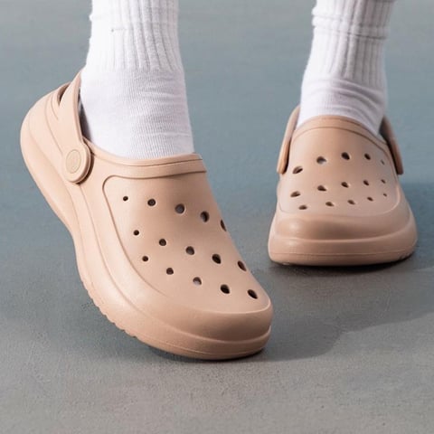스케쳐스 FOAMIES 여성