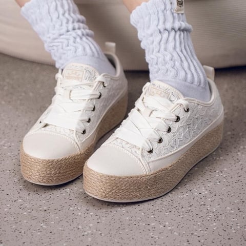 스케쳐스 BOBS SESAME 시리즈 여성 화이트