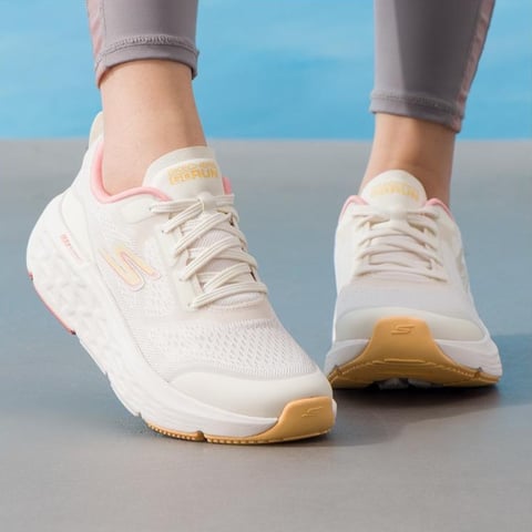 스케쳐스 MAX CUSHIONING DELTA 여성 러닝화