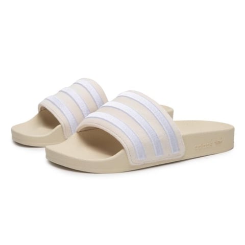 아디다스 ADILETTE 베이지 슬리퍼