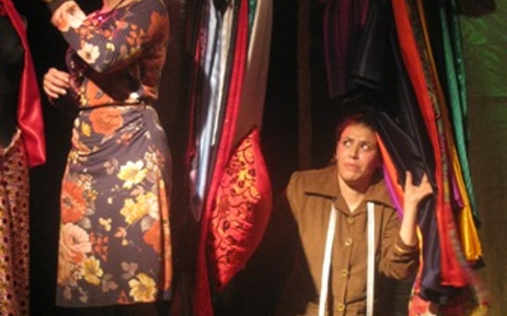 مسرح النقاب