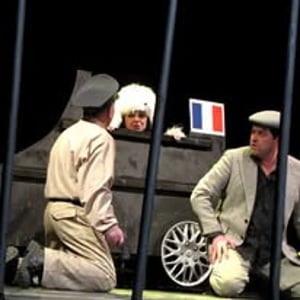 وجبة هجاء مع محمد الماغوط