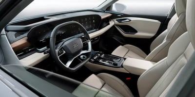 Audi Q6 E-Tron'un İç Mekanı 10,6 İnç Yolcu Ekranı ile Ortaya Çıktı