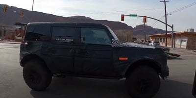 2021 Ford Bronco Warthog Yeniden Görüntülendi, Video