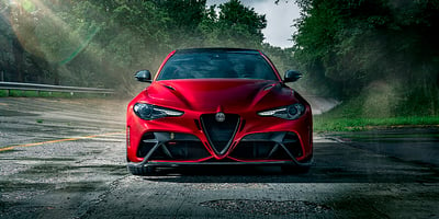 Yeni 2024 Alfa Romeo Giulia ve Fiyatları: Güvenlik ve Estetikte Mükemmel Bir Birleşim