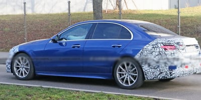 2021 Mercedes-Benz C-Serisi Sedan Testlere Devam Ediyor