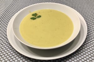 Suppen, Eintöpfe und Chili Sellerie-Suppe