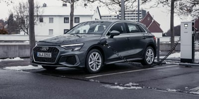 Audi, A3'ün Yerini Alacak Yeni Elektrikli Aracını Onayladı