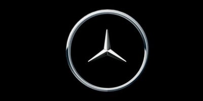 Mercedes Logosu ile Salgına Dikkat Çekiyor