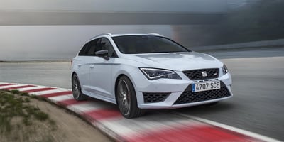 Yeni Seat Leon ST Cupra 2015 Örtüsünü Kaldırdı