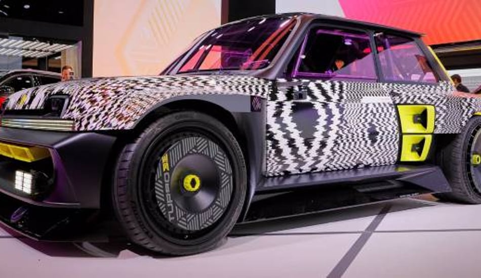 Renault R5 Turbo 3E Modern Bir Elektrikli Araç | Yeni Model Arabalar