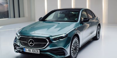 Mercedes-Benz E-Serisi: Lüks ve Konforun İnce Denge Noktası