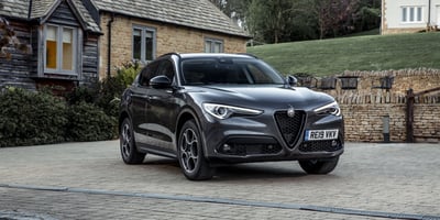 Yeni 2024 Alfa Romeo Stelvio ve Fiyatları: Zarafetin ve Performansın SUV Hali
