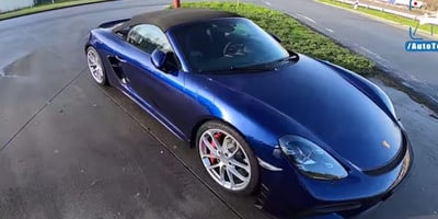 Porsche 718 Spyder Hızlanma Videosu