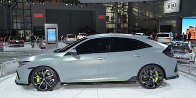 2017 Honda Civic Hatchback New York' ta 2016-03-24