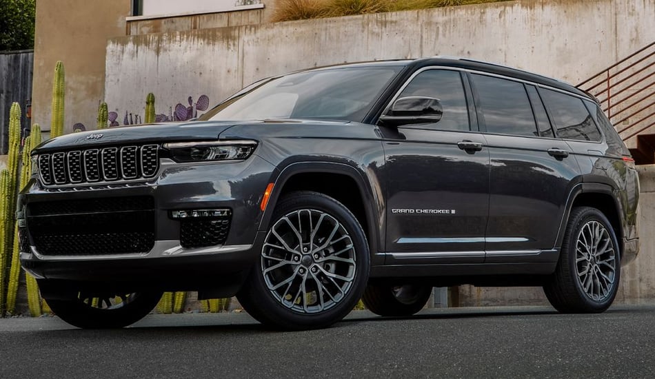 2024 Jeep Grand Cherokee: Efsanevi Gücün ve Modern Teknolojinin Buluşması