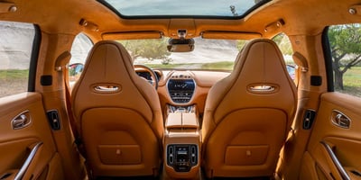 2020 Aston Martin DBX Fiyatı Açıklandı