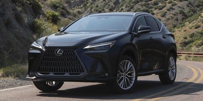 Yenilenen 2024 Lexus NX: Lüksün ve Teknolojinin Yeniden Tanımlanması