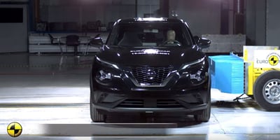 2020 Nissan Juke Çarpışma Testi (video)