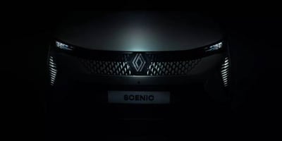 2024 Renault Scenic E-Tech 4 Eylül'deki Tanıtımı Öncesi Yüzünü Gösterdi