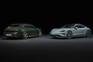 Porsche'nin Yeni Elektrikli Modeli "Taycan E-Performance"