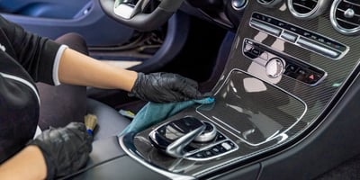 Araba İçi Temizlik ve Hijyen: Önemli İpuçları