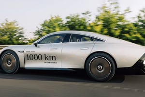 Mercedes-Benz VISION EQXX: Geleceğin Elektrikli Otomobili