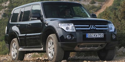 Mitsubishi Pajero Elveda Diyor