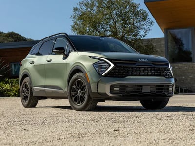 2024 Kia Sportage: Yenilikçi Tasarım ve Gelişmiş Teknolojilerle Geliyor