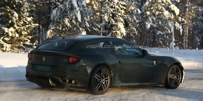 Ferrari FF 2016 Makyaj Operasyonu