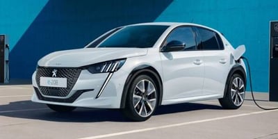 2023 Peugeot 408 ve e-208 Özellikleri Belli Oluyor