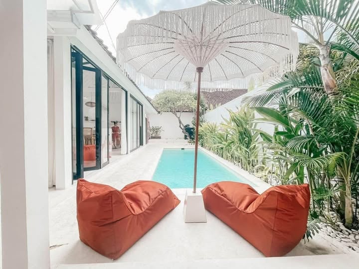 2BR Villa – Seminyak – 250 million IDR per year