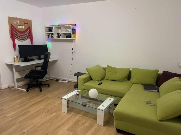 60m² Apartment – Potsdamer Platz – Suitable for Singles or Couples