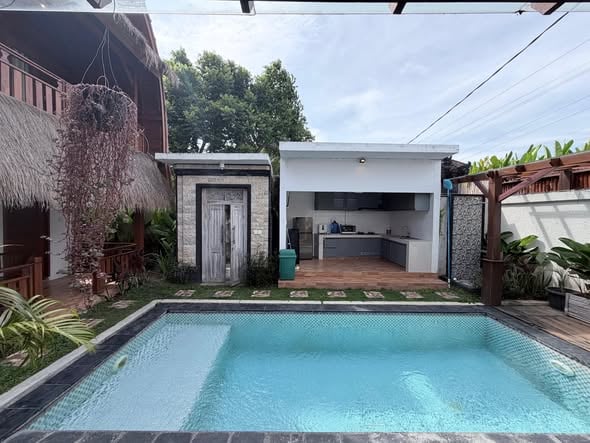 4BR Joglo Guest House – Seseh – Swimming Pool
