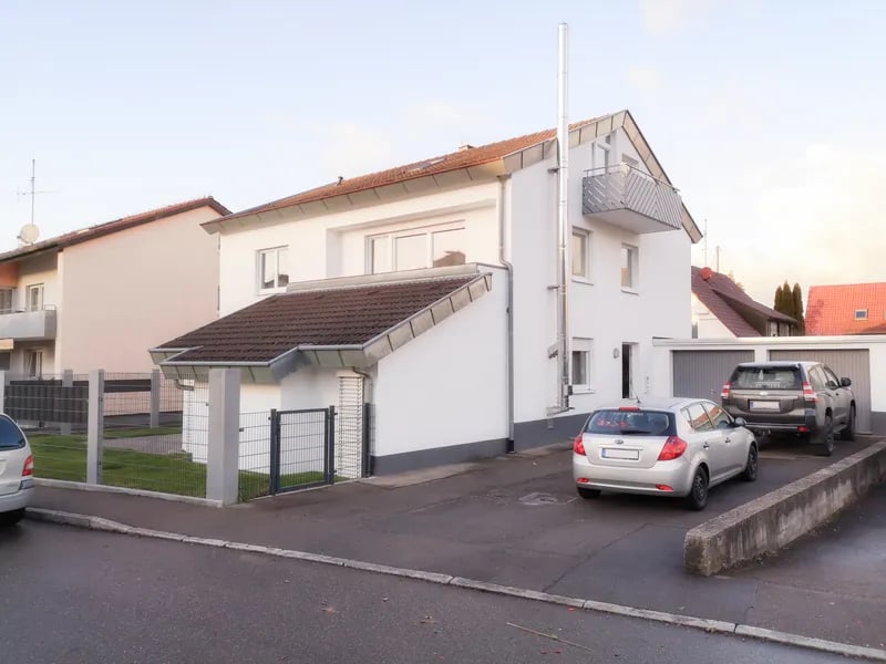 3BR Apartment – Böblingen – Balcony